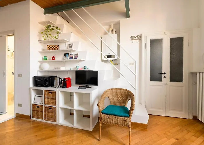 Loft Navigli Porta Genova Apartment