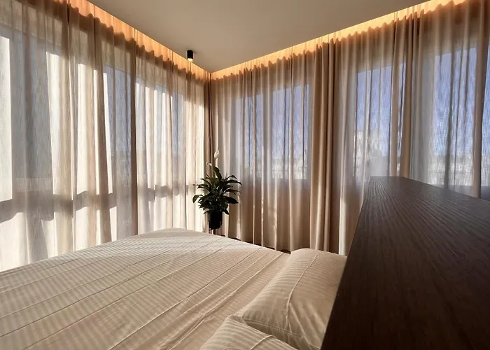 Yls Luxury Lägenhet Milano