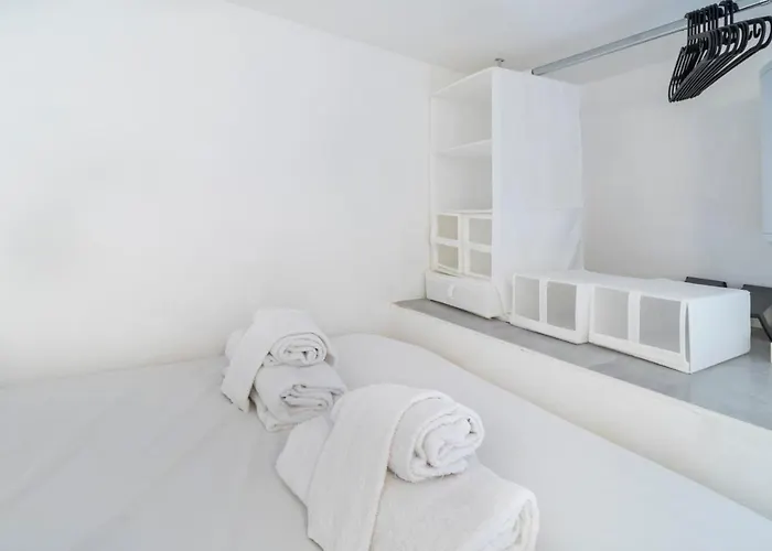 Piccolo Loft Sui Navigli * Milan