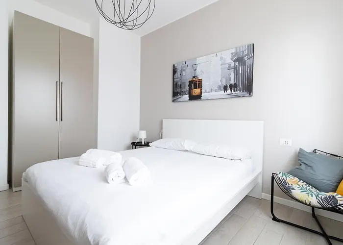 Centro - Calvi - Moderno Con 2 Lägenhet Milano