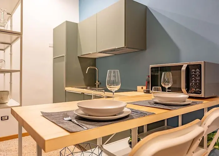 Apartmán Guest Planet - Cozy Housing Porta Romana M3 *