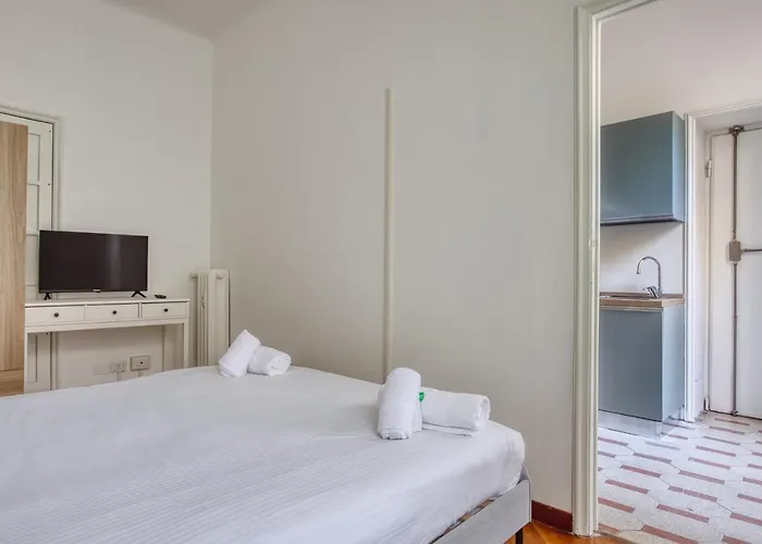 Lejlighed Joivy Mauri - Cosy Flats Near The Duomo *