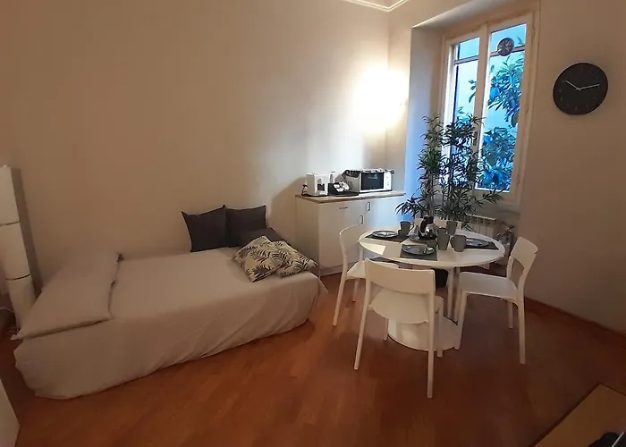 Appartamento Martina, Silenzioso A 100 Metri Dalla Metropolitana *