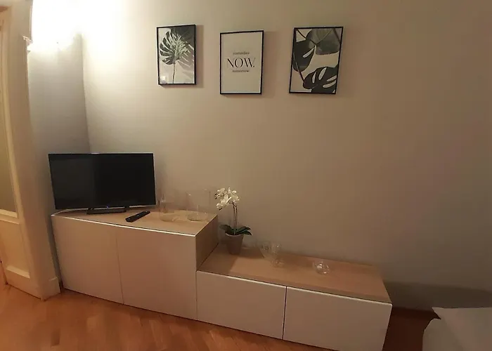 Martina, Silenzioso A 100 Metri Dalla Metropolitana * Milano