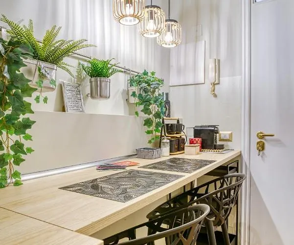 Bamboo House - Floor Just 15 Minutes From Duomo 公寓 *