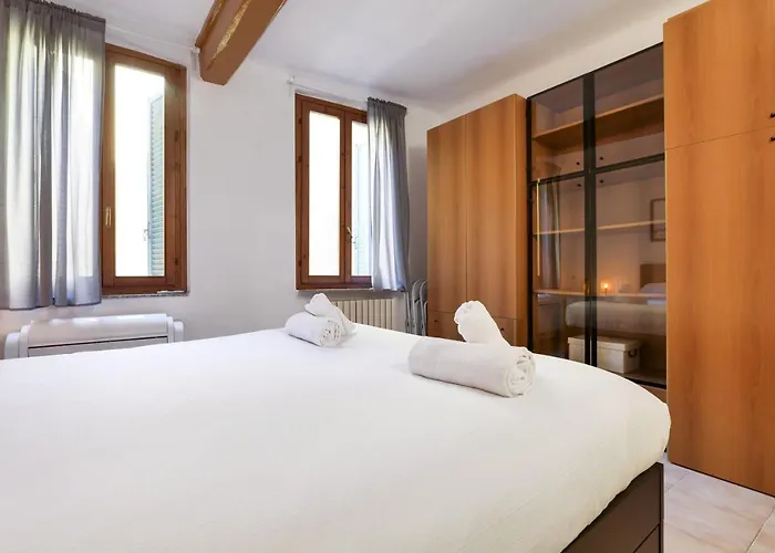 Primopiano - Colonne C * מילאנו