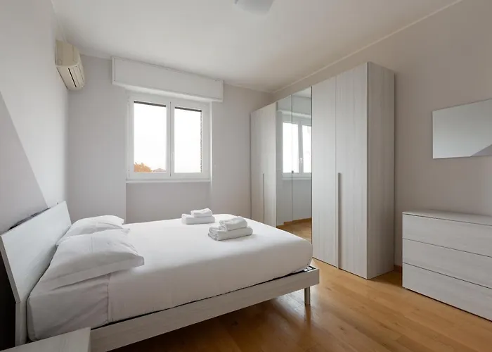 Apartamento Famagosta Balcony *