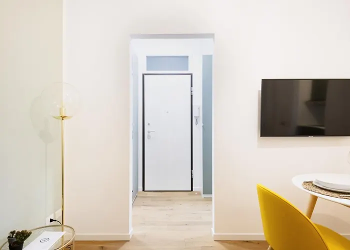 Easylife - - Col Di Lana 6a - Navigli * Milano