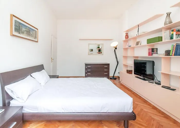 Double In The Center - 20 Min Walk From Duomo Hotell
