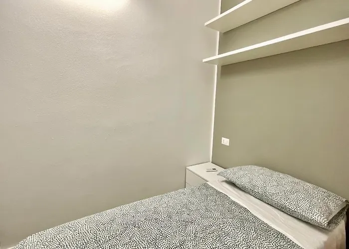 Center Flats