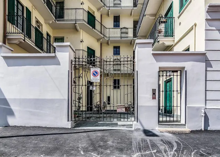 Niguarda Trilocale Design - Vicino Alla Metro Apartmán *