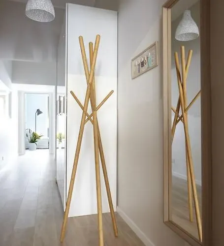 Youhosty - Pellegrini 8/4 Apartman