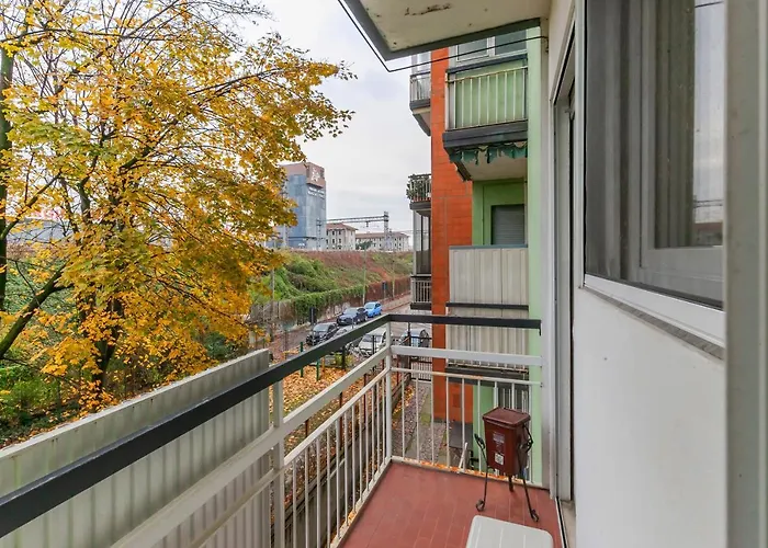 Butterfly Gate * Milánó