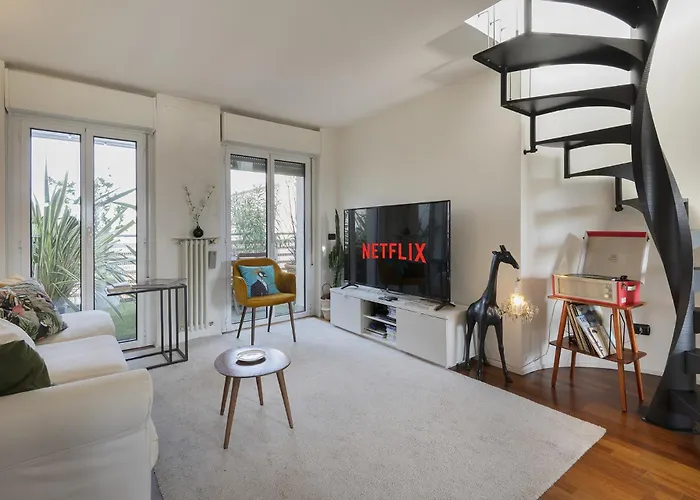 Giresio 41 - Your Penthouse With Rooftop Garden In Navigli - Wifi 公寓 米兰