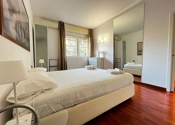 Kibilu - Via Casati 32 - Stazione - Corso Buenos Aires - Shopping Area Appartement