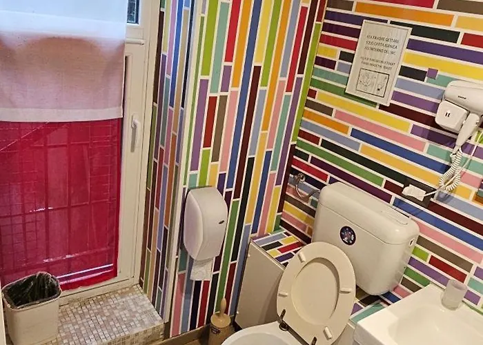 Milano Ostello * Milan