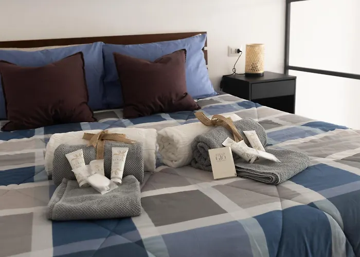 Ambrosia Home, Moderno Loft Tra Navigli E Bocconi - Daniele Дом отдыха Милан