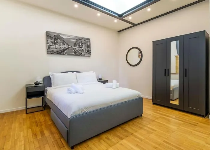 Comfortable 3 Bedrooms Few Steps From Duomo Apartmán *