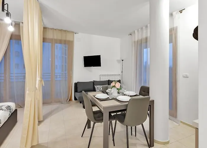 Private Parking-terrace10 Min To Linate Airport 아파트 밀라노