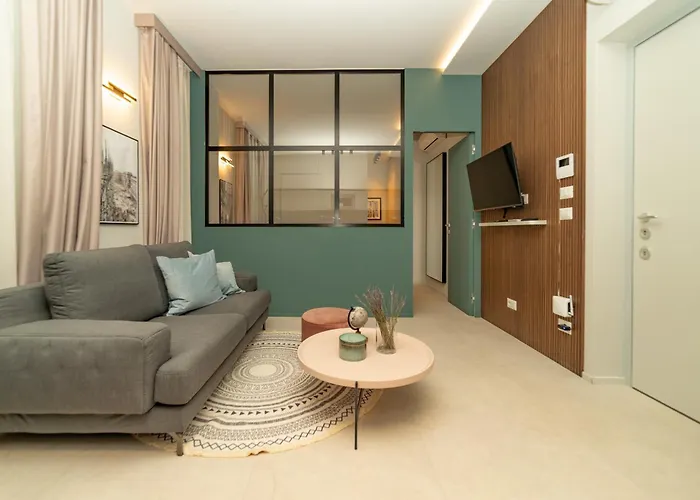 Intrho Luxury Flat - Porta Venezia, Apartamento Milán