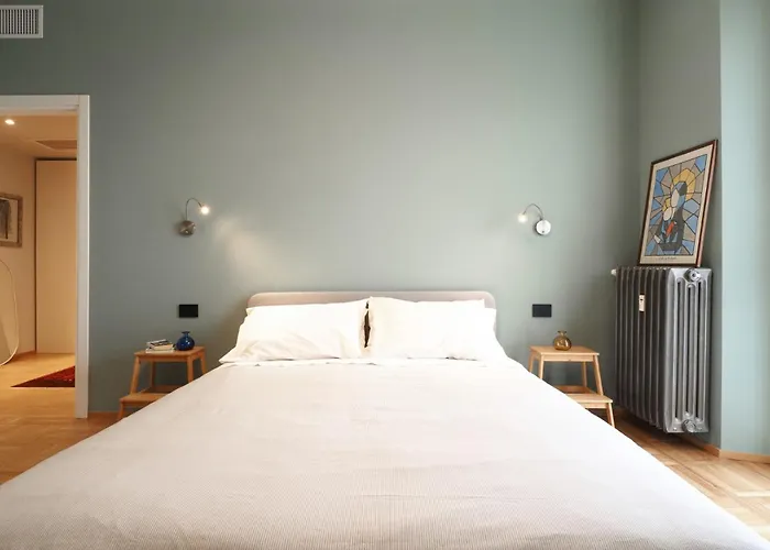 Luminoso Con Terrazzo Forlanini Linate 아파트 밀라노