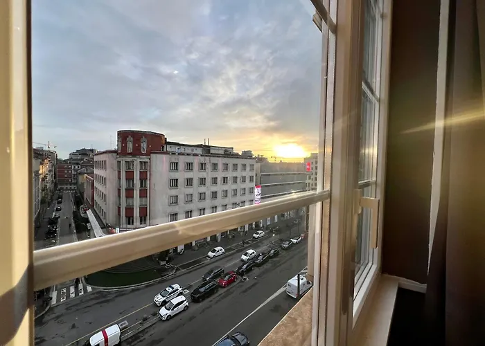 New Wonderful Bilo With Walk-in Closet From Moscova Apartmán Milán