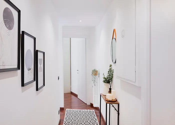 Stylish&cozy Close To Naviglio Appartamento