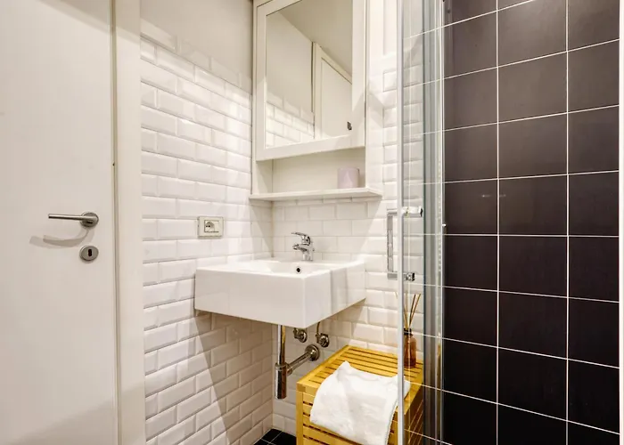 Hostmate - - Corso Xxii Marzo Apartment Milan
