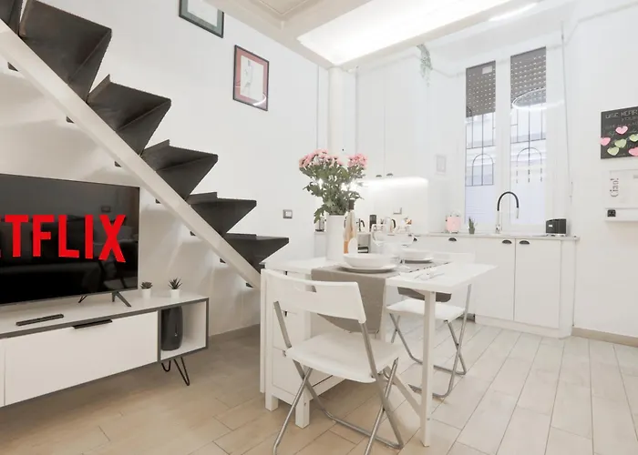 Fashion Loft Stylish Near Duomo Milaan