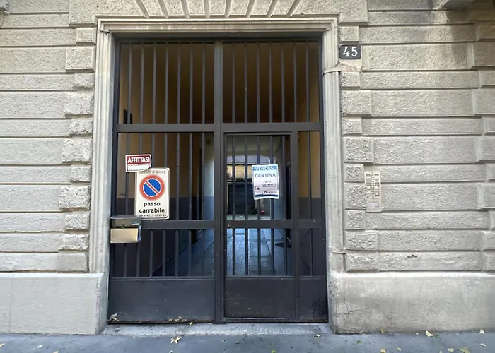Xenia - In Fondazione Prada Lägenhet *