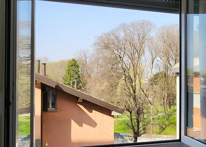 Monza, 177 - Sul Naviglio Martesana * Milán