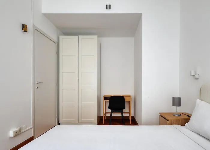 Lägenhet Joivy Chic 3-bed Flat Near Colonne Di San Lorenzo Milano