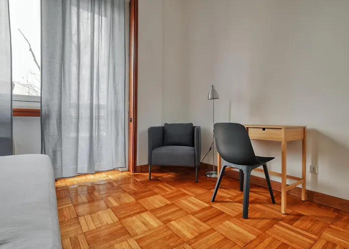 Lägenhet Joivy Chic 3-bed Flat Near Colonne Di San Lorenzo Milano