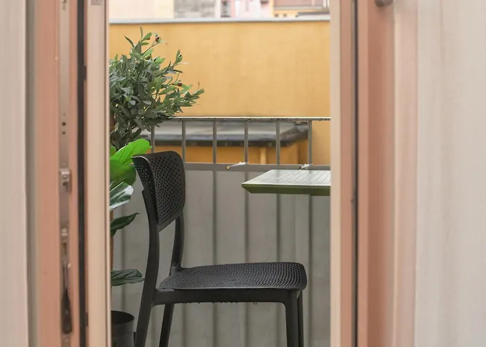 Daire Pink Flamingo Balcony By Station *