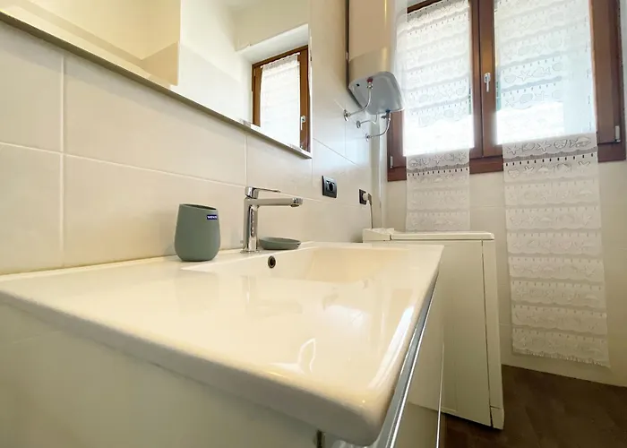 Apartman Bwr - Elegant Loft With Terrace, San Siro *