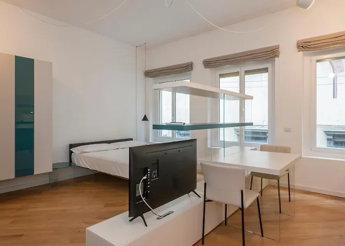 Lägenhet Duomo Elegant Flat