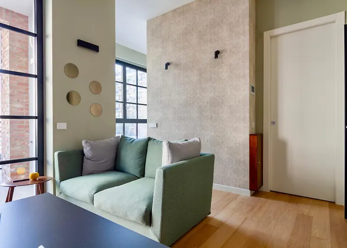 Urban Luxury - Bright And Central Milan