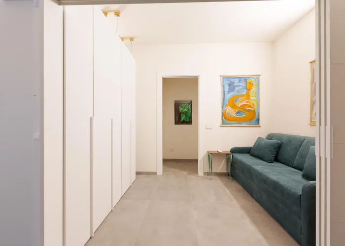 Guesthost - Spacious - 1,4km From Corso Buenos Aires