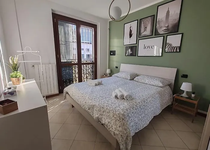 Διαμέρισμα Martesana 26 *