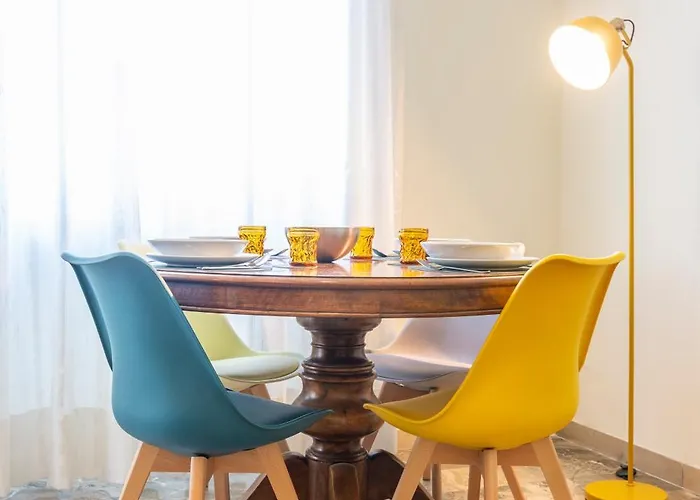 Apartment Guesthost - Casa Giuliana Splendido Trilocale Mailand