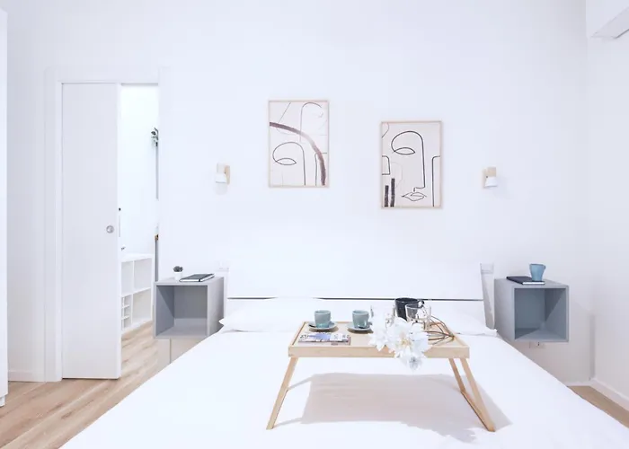 Easylife - - Lecco 5 P2 - In Porta Venezia Milánó