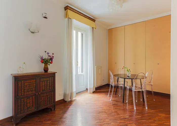 The Rent - Spacious One-bedroom Near The Columns Of San Lorenzo Apartamento