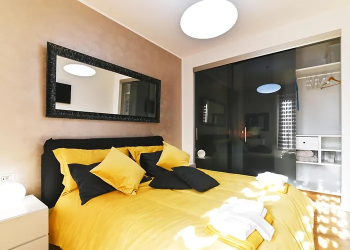 Ugolini Apartament *