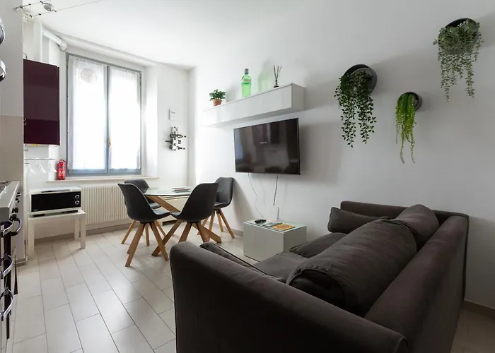 Easytopstay - Bocconi Cosy Apartamento