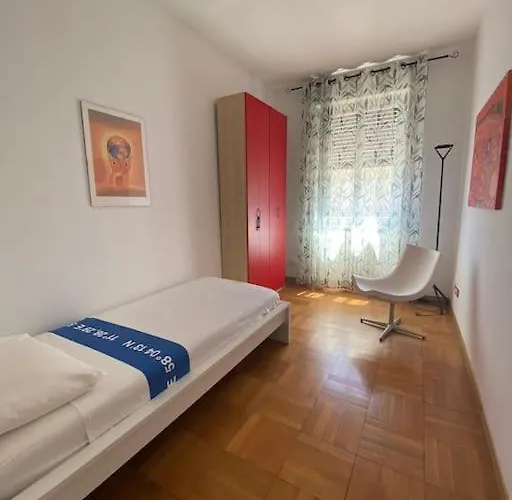 Casa 51 Arco Della Pace Апартаменты *