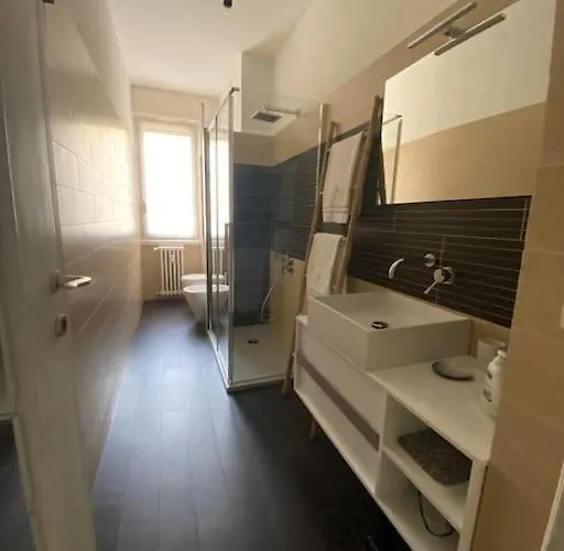 Casa 51 Arco Della Pace * Милан