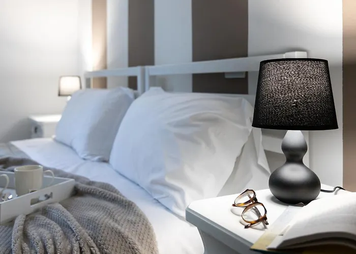 Apartament Elegant Near Metro Porta Romana,3 Fermate Subway-stop A Duomo, Wifi-netflix Free Mediolan