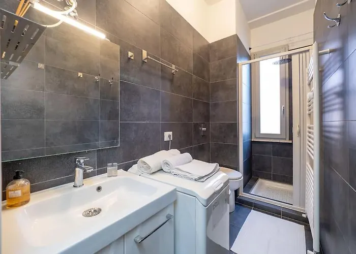 Apartment Comfort Business Suite, Wi-fi & 3 Stops From Duomo