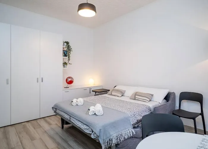 Comfort Business Suite, Wi-fi & 3 Stops From Duomo * Mailand