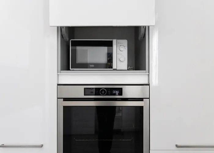 Bocconi's Nest - Close To Duomo With Terrace Milan